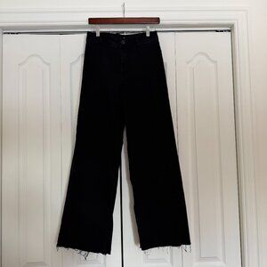 Black High-Rise Wide Leg Jeans – Edgy Frayed Hem Style